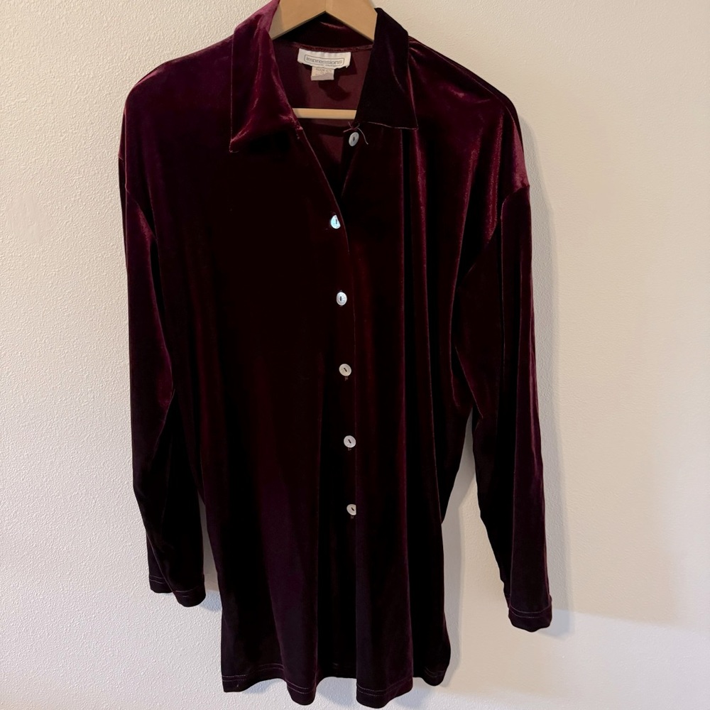 Vintage Velvet Burgundy Mother of Pearl Button Long Sleeve Tunic-Large